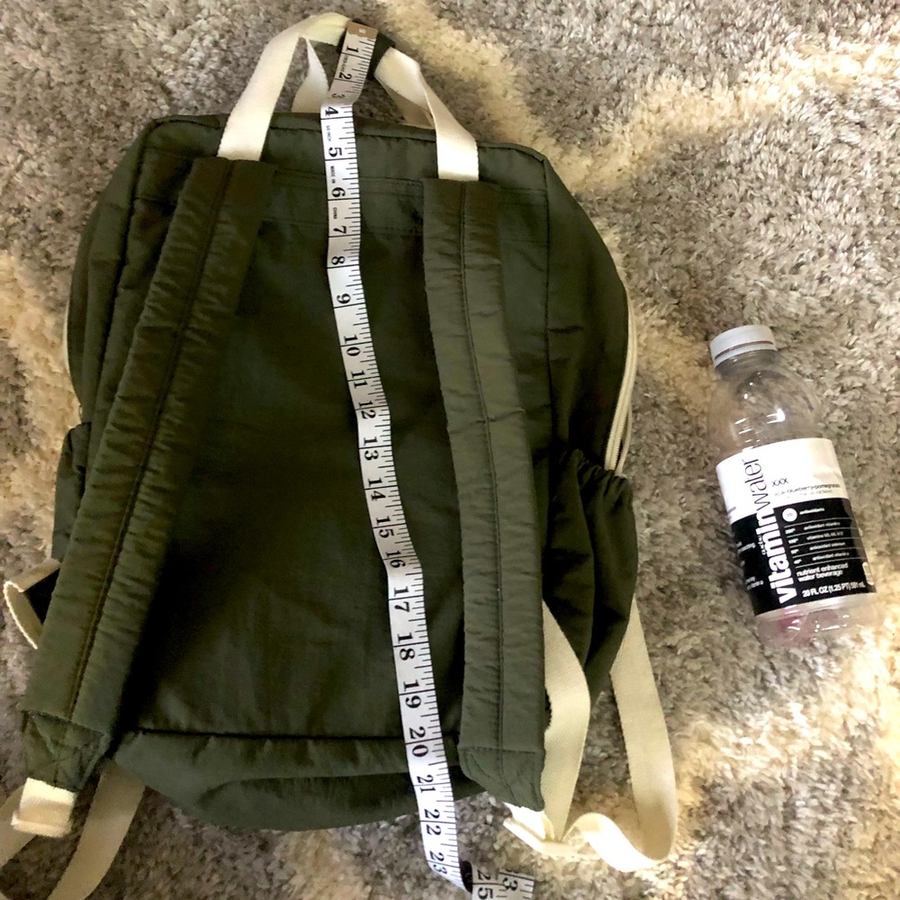 Wild fable (target brand) backpack/purse in great condition! Olive color
